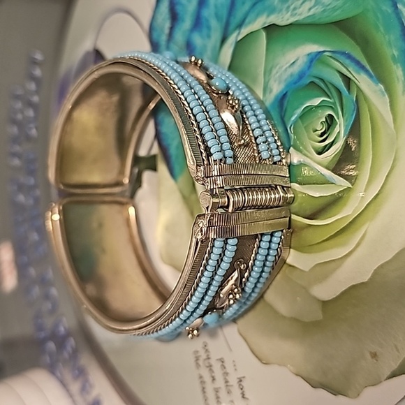 Vintage 1970's Beaded Boho Embossed Silver Hinged Bracelet - Picture 2 of 4